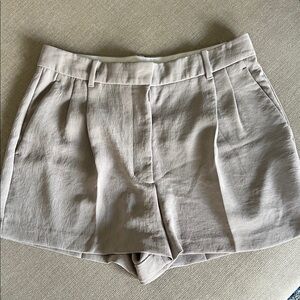 Aritzia Wilfred Effortless Shorts